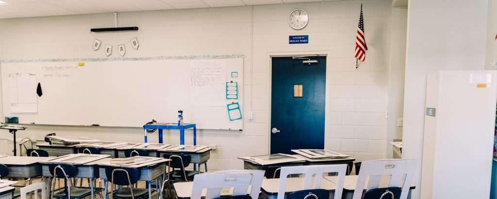 private-school-classroom-2.5x1